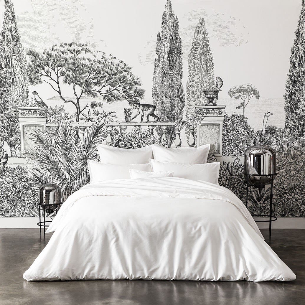 Alexander Turpault Bed set