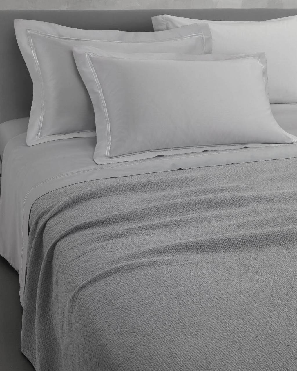 Bedspread-throw (260/270) / Martesana / Mirabello